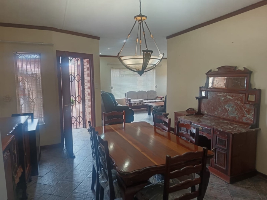 3 Bedroom Property for Sale in Hillcrest Northern Cape